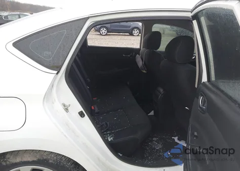 2019 Nissan Sentra S z USA, uszkodzony, nr VIN 3N1AB7AP7KY246624